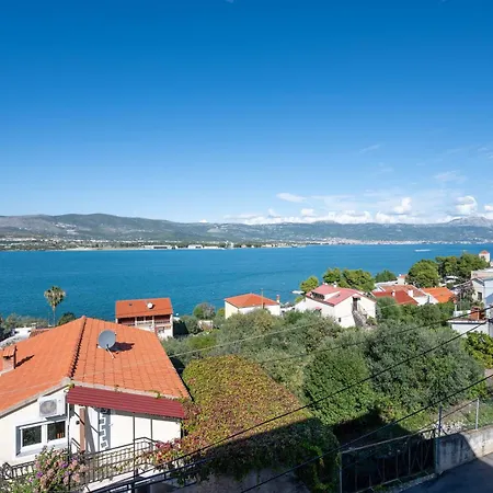 With Parking Space Mastrinka, Ciovo - 24727 Trogir