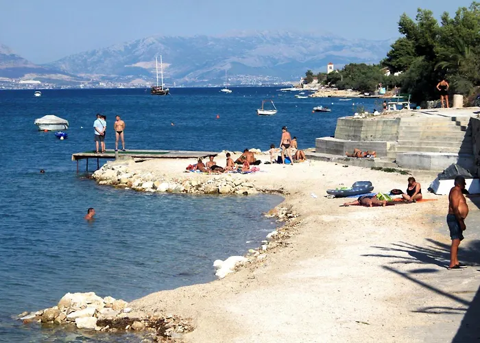 Apartmán With Parking Space Mastrinka, Ciovo - 24727 Trogir