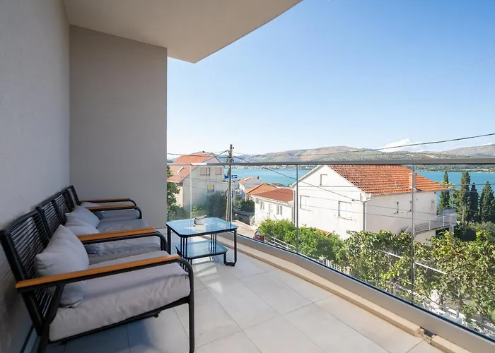 With Parking Space Mastrinka, Ciovo - 24727